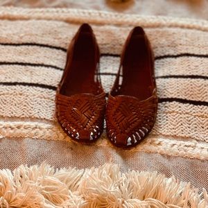 Vintage style woven flats by Frye